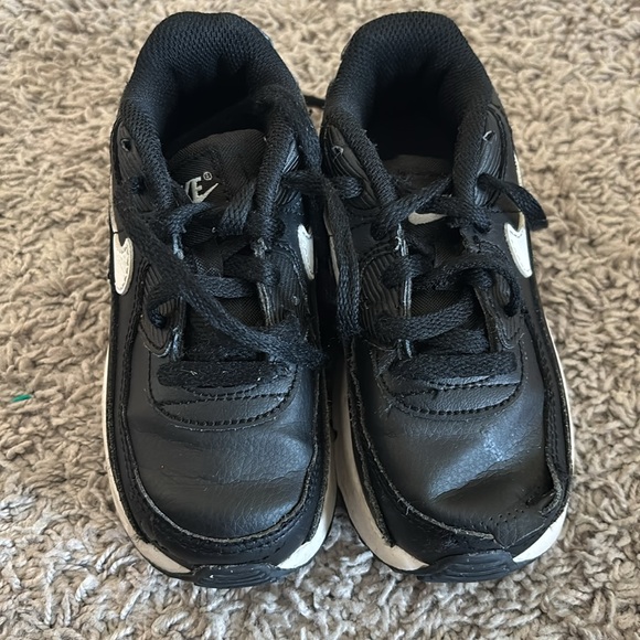 Toddler Nike Air Max - Picture 3 of 5